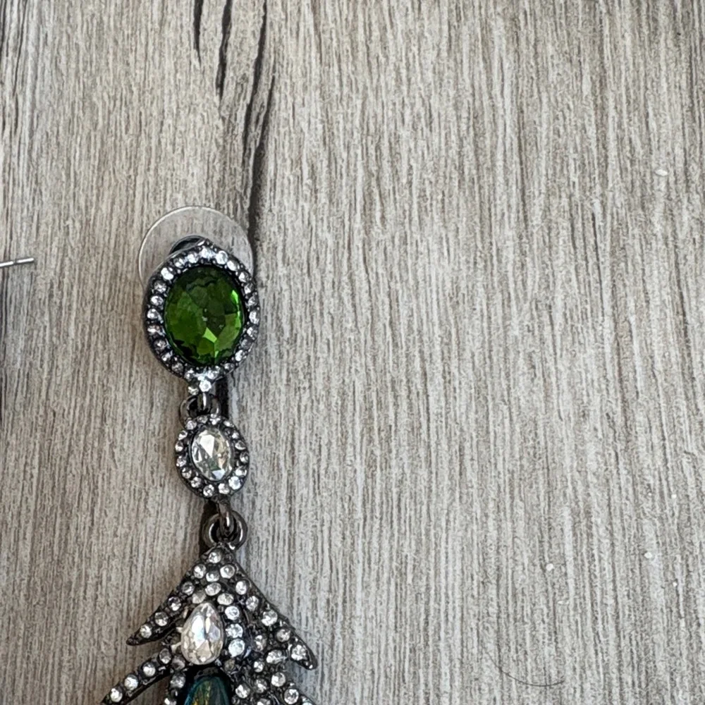 3/$15! Elegant Silver Crystal Blue Drop Earrings